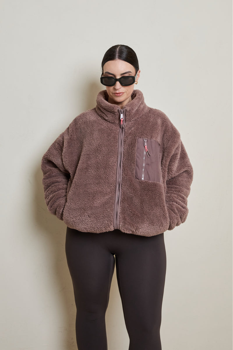 TEDDY FLEECE ZIP JACKET IN MOCHA