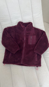 MINI TEDDY FLEECE ZIP JACKET IN CHERRY COLA