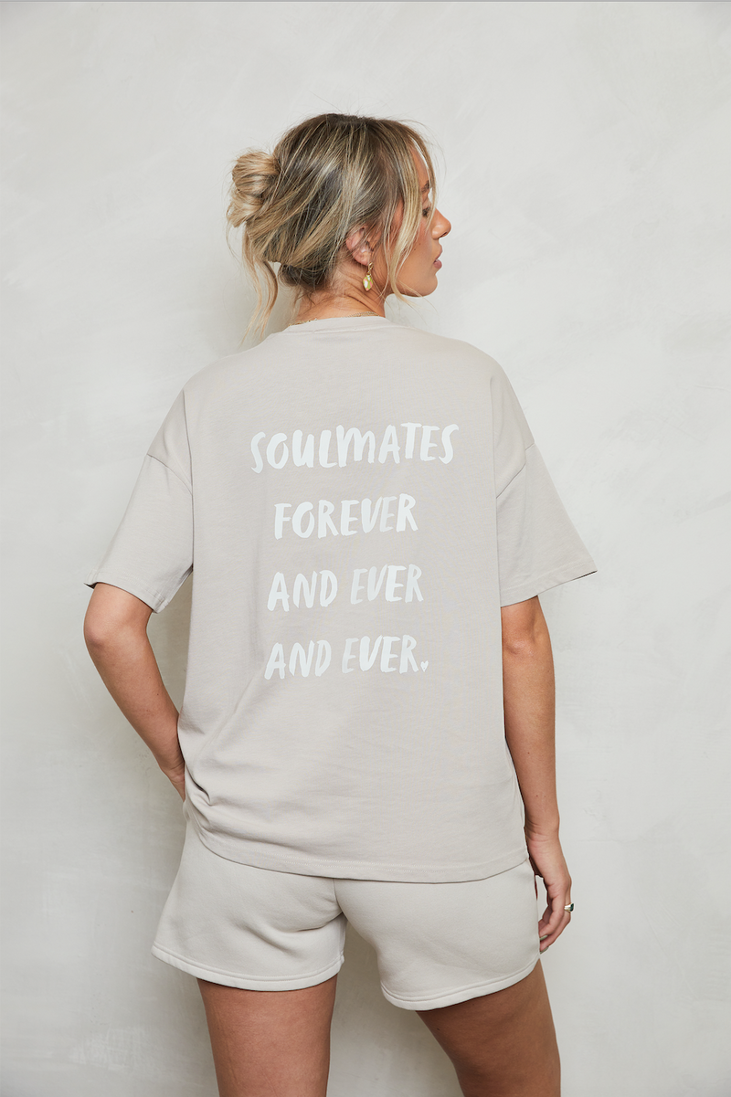 Soulmates t-shirt in clay