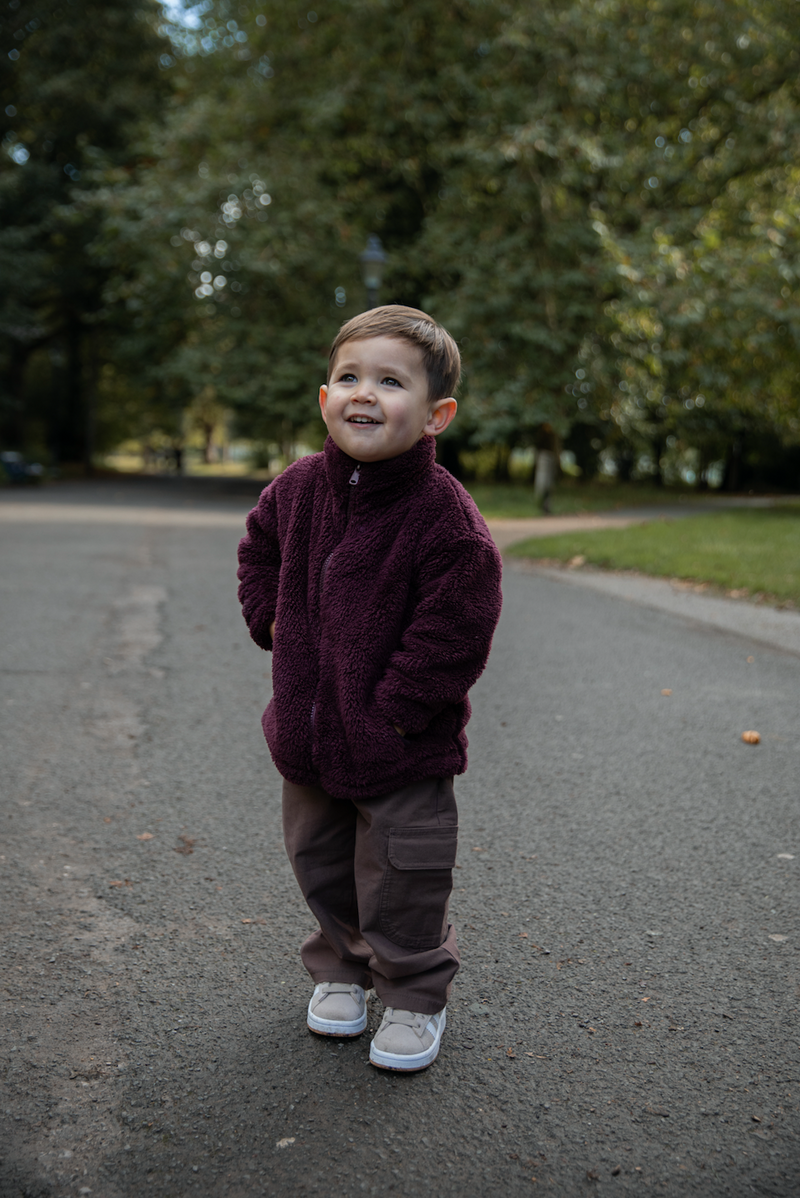 MINI TEDDY FLEECE ZIP JACKET IN CHERRY COLA