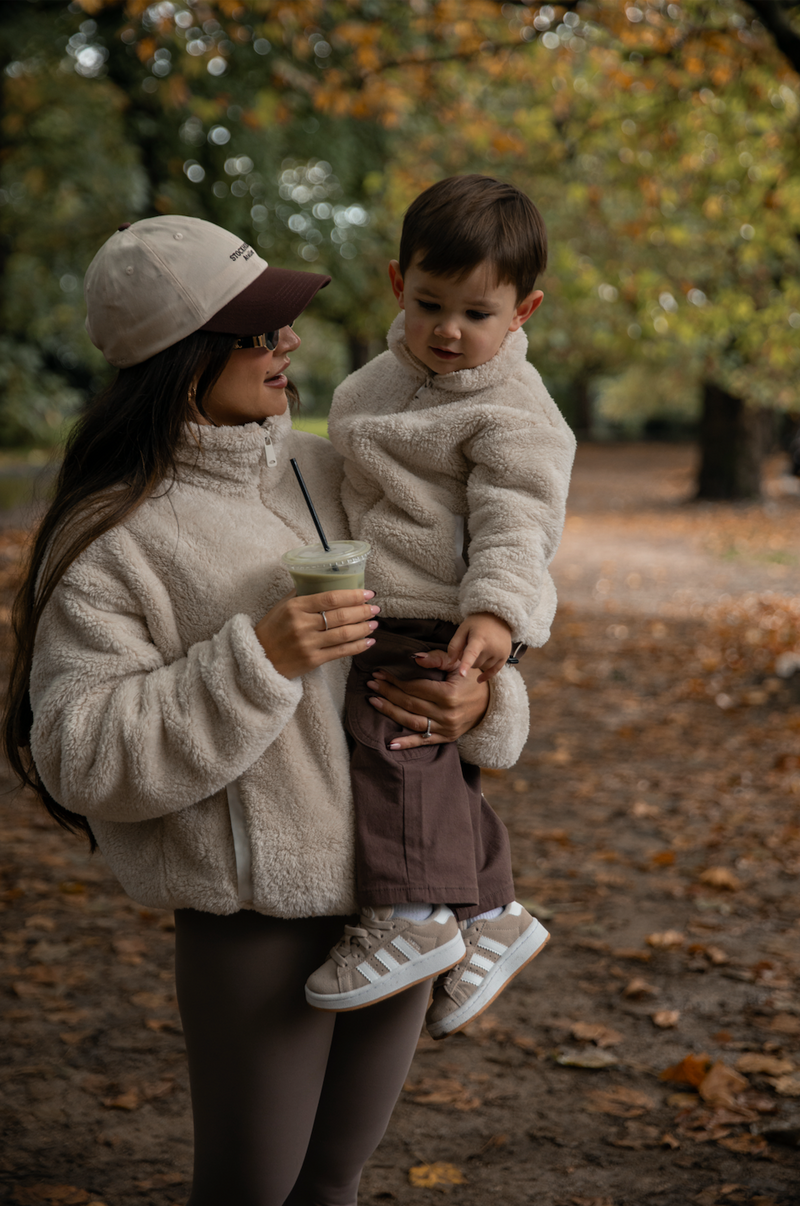 MINI TEDDY FLEECE ZIP JACKET IN CREAM