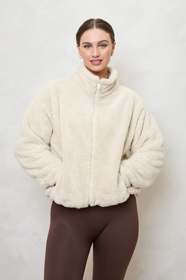 TEDDY FLEECE ZIP JACKET IN CREAM